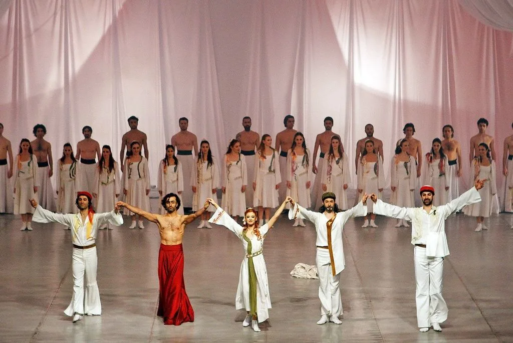 KOOPERASYONLAR (İş Birlikleri)